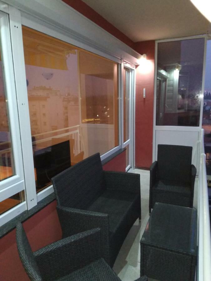 زادار Apartment Opera City المظهر الخارجي الصورة